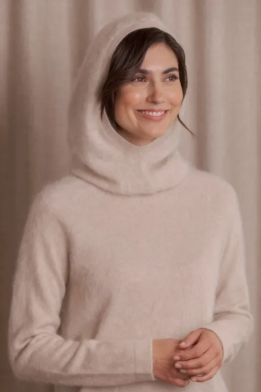 Cashmere Hood Latte sold by Ivalo.com