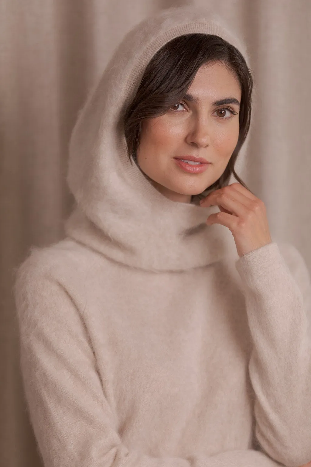 Cashmere Hood Latte sold by Ivalo.com product image thumbnail 2