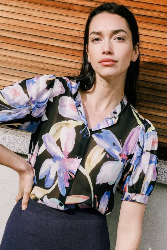 Magnolia Blouse Black Floral sold by Ivalo.com