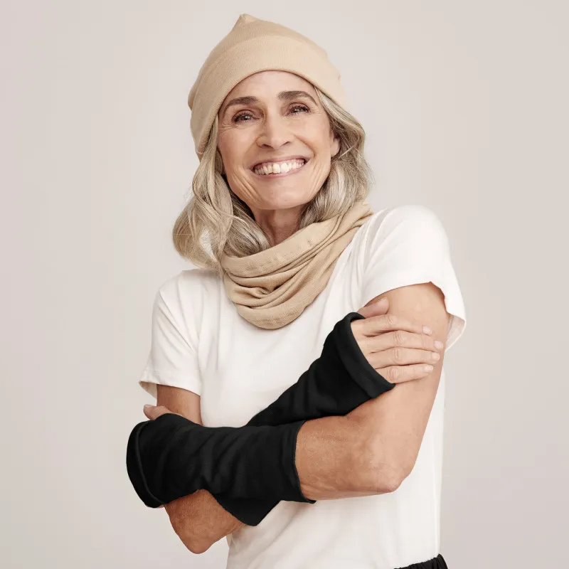 Tam Silk Wrist Warmer sold by Ivalo.com