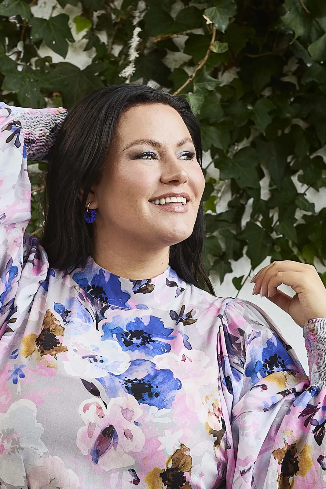 Veda Earrings Royal Blue sold by Ivalo.com product image thumbnail 3