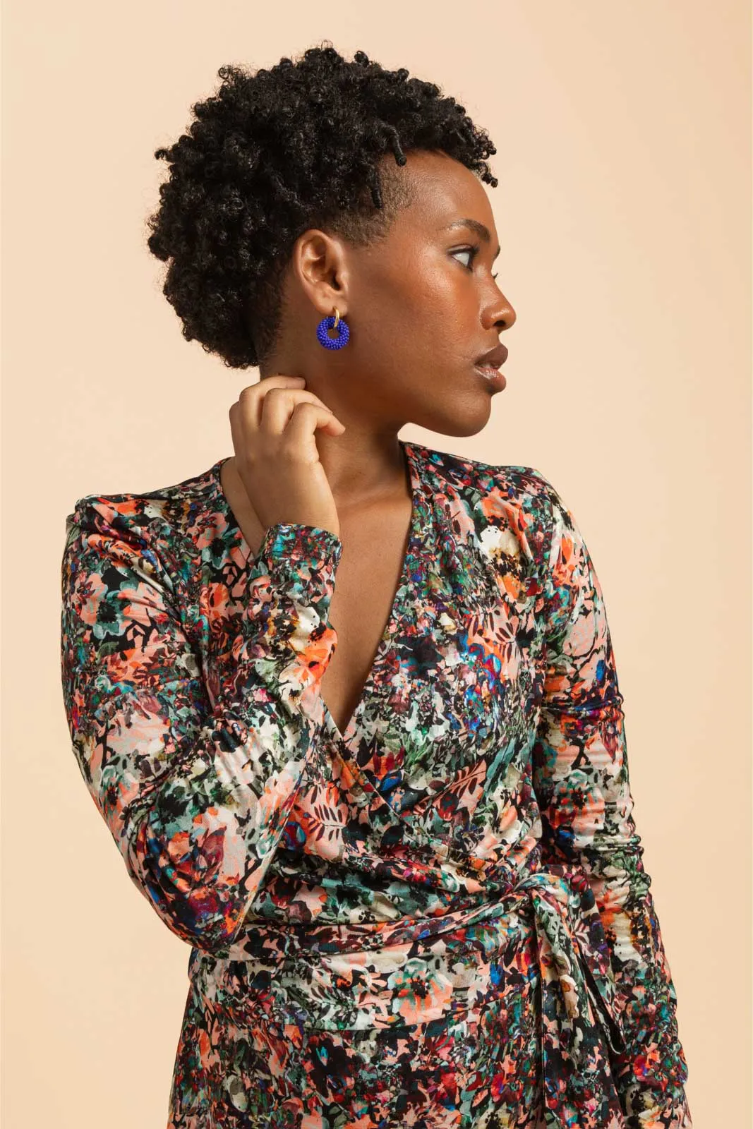 Veda Earrings Royal Blue sold by Ivalo.com product image thumbnail 4