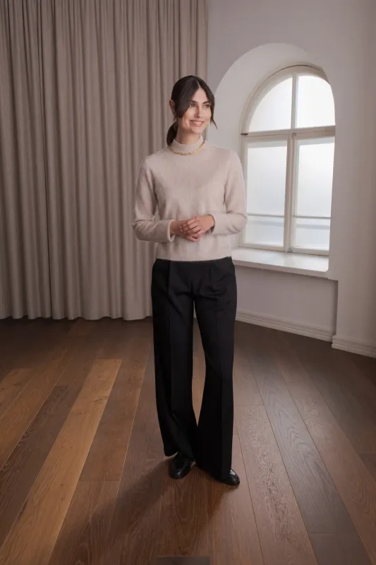 Long-Sleeve Mock-Neck Cashmere Sweater Latte sold by Ivalo.com