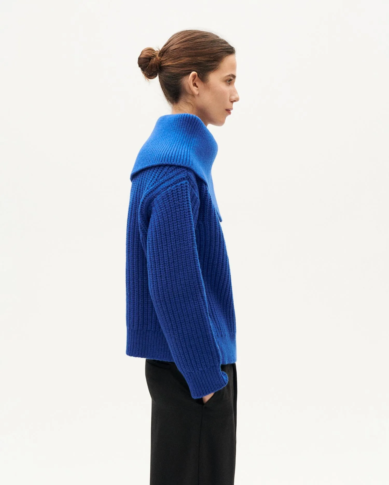 Sua blue wool sweater sold by Ivalo.com product image thumbnail 3