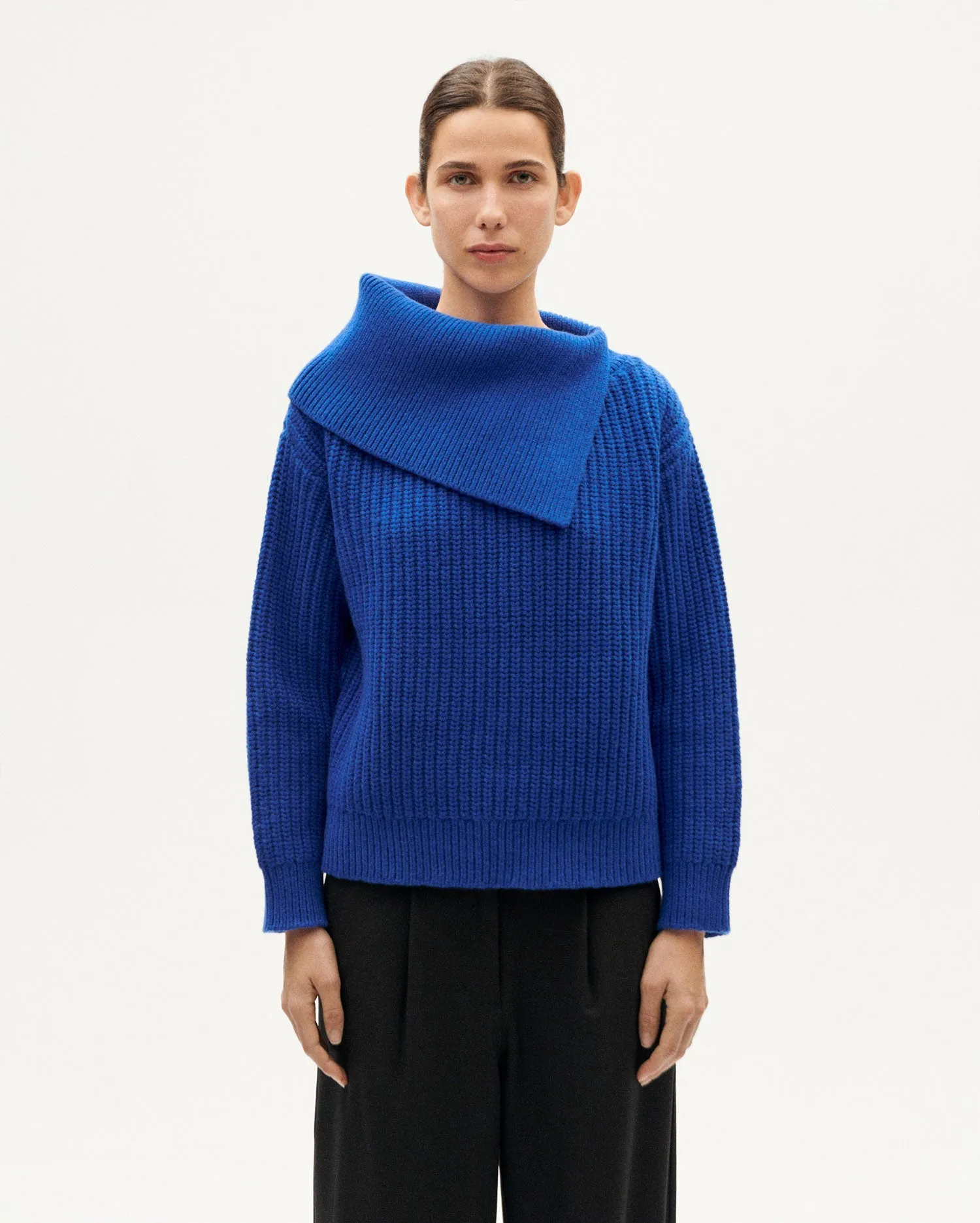 Sua blue wool sweater sold by Ivalo.com