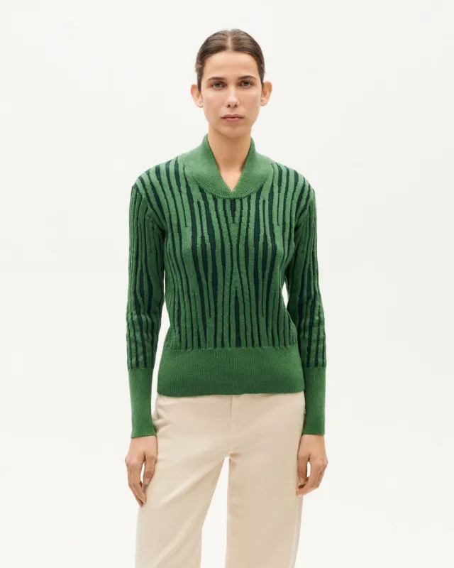 Green cashmere Gery sweater sold by Ivalo.com