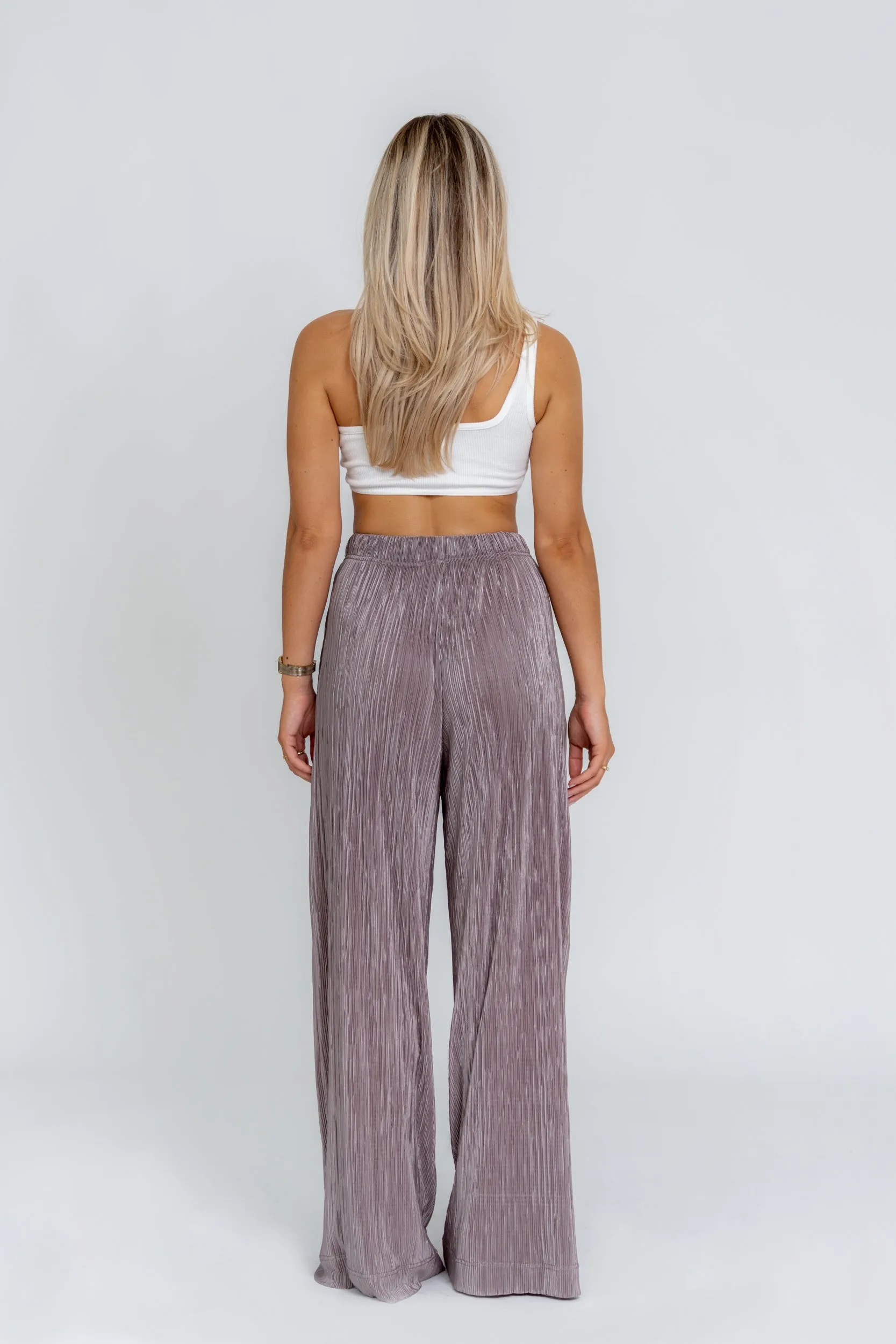 Isla Loose Pants Taupe sold by Ivalo.com product image thumbnail 5