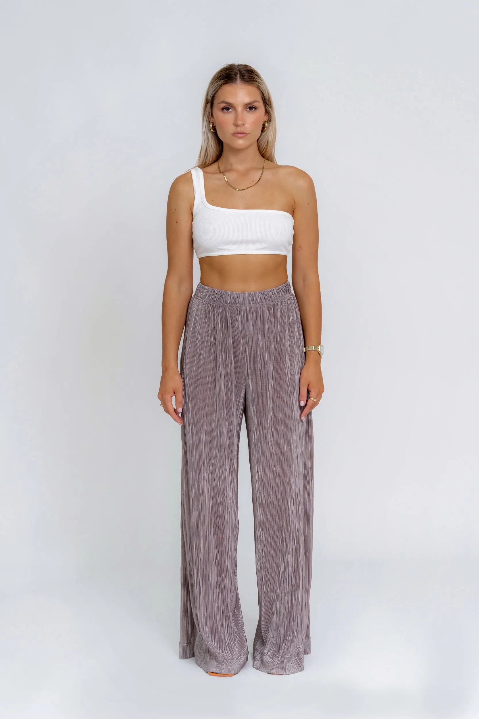 Isla Loose Pants Taupe sold by Ivalo.com product image thumbnail 3