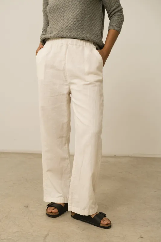 Henna Oversized Linen Blend Pants In White sold by Ivalo.com