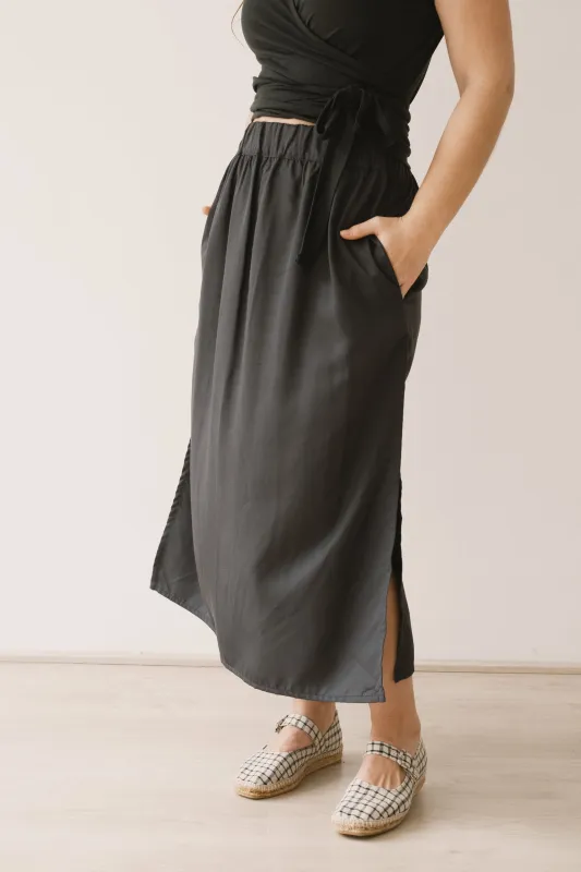 Halia Tencel Midi Skirt Black sold by Ivalo.com