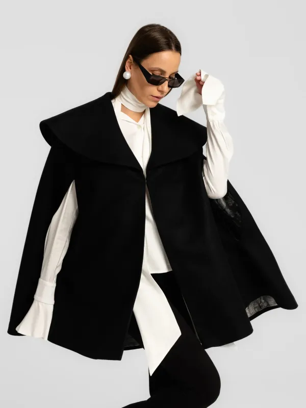 Wool Poncho Black made by Ivalo.com