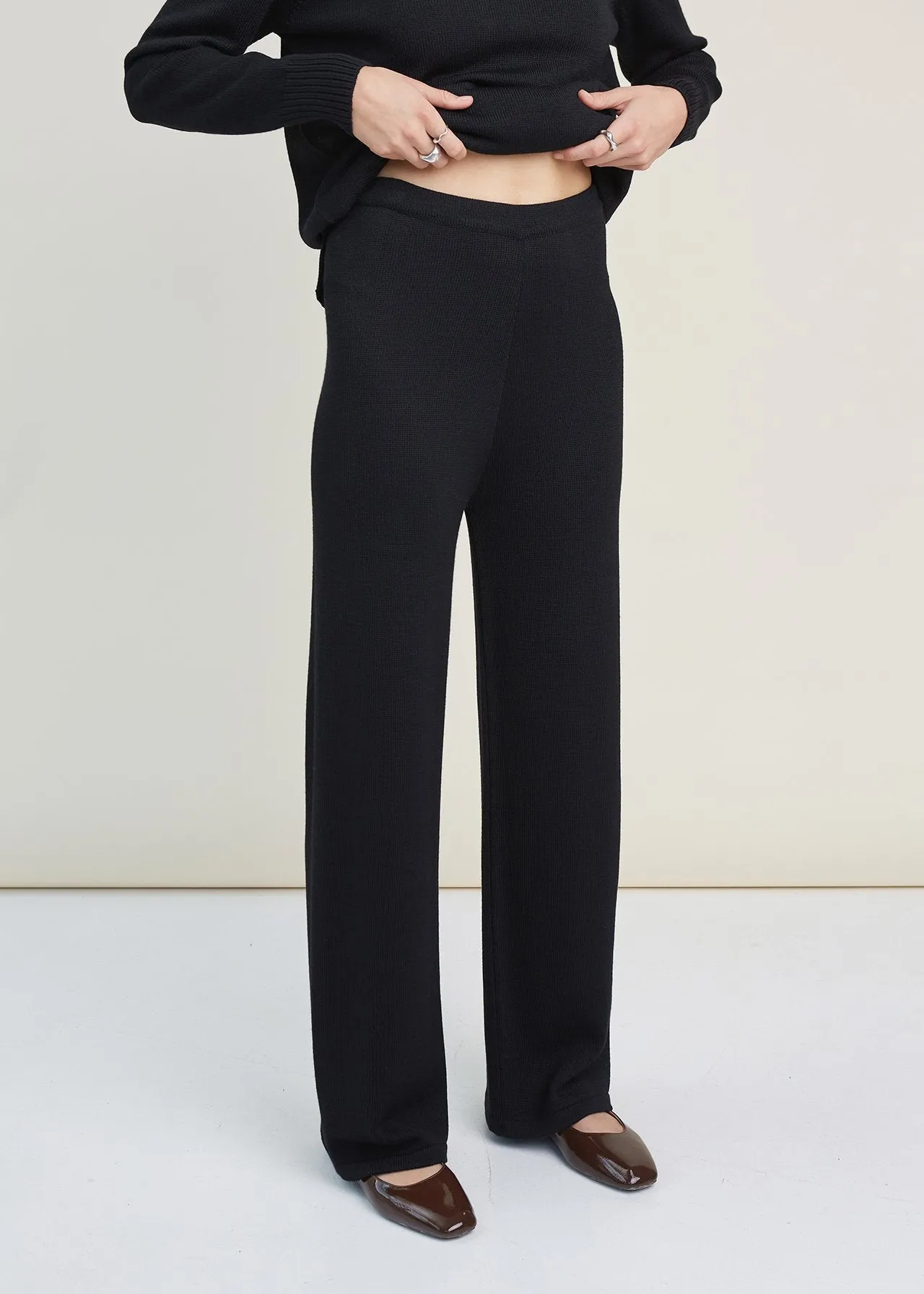 Knitted Merino Wool Pants and Sweater Set Black sold by Ivalo.com product image thumbnail 4