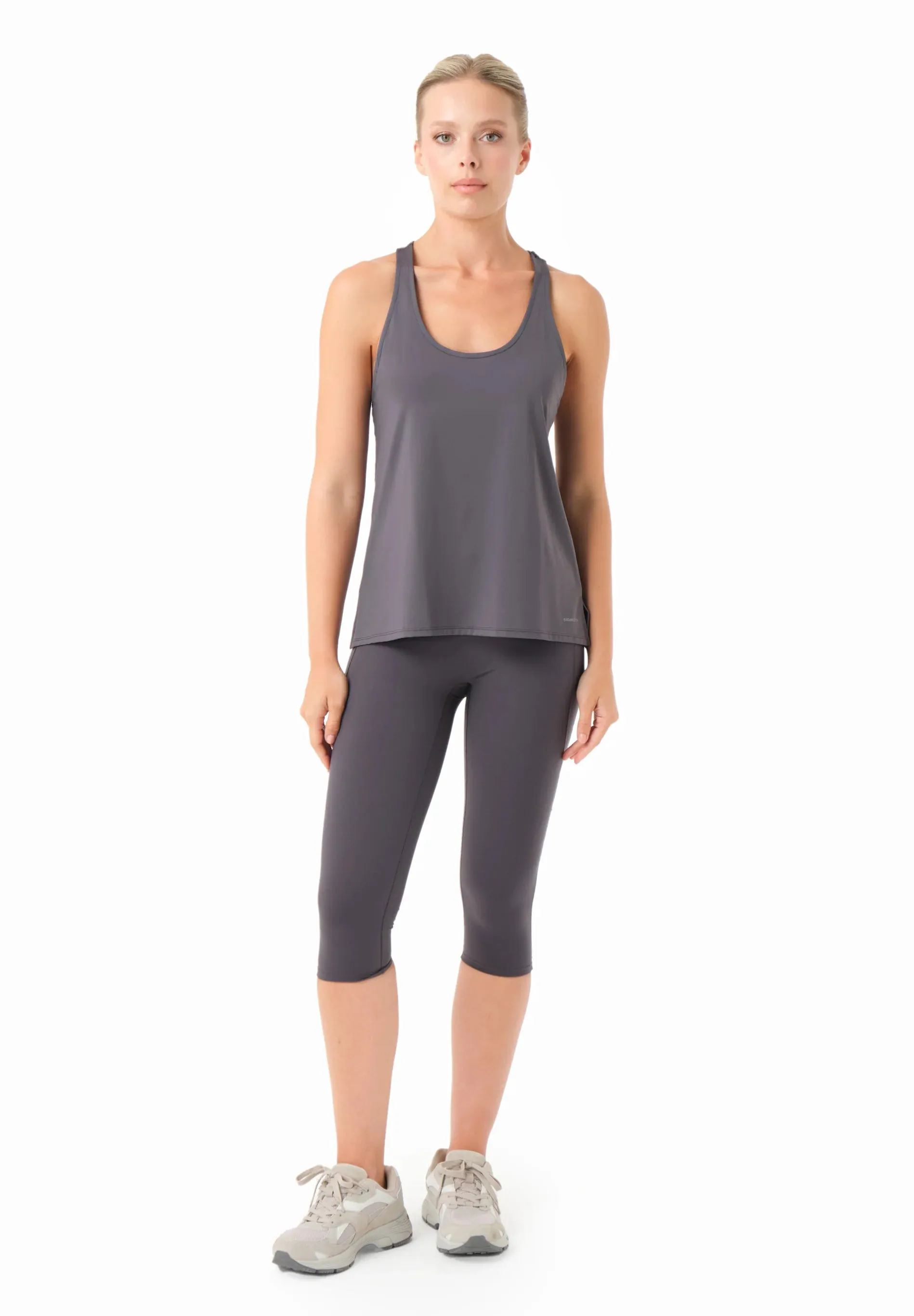 Tinna Sporty Tank Top Shadow sold by Ivalo.com product image thumbnail 2