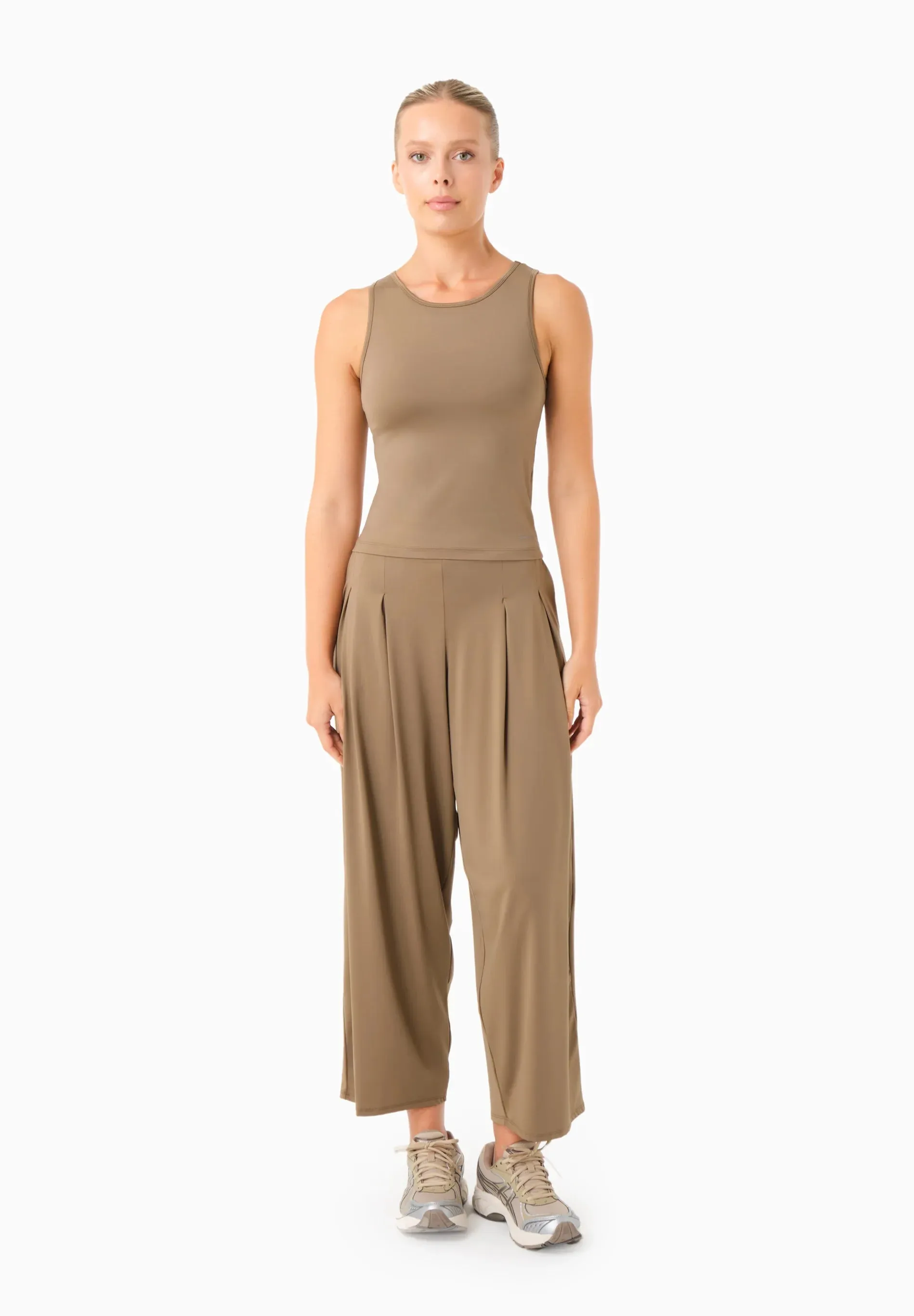 Annya Sporty Tank Top Gravel sold by Ivalo.com product image thumbnail 2