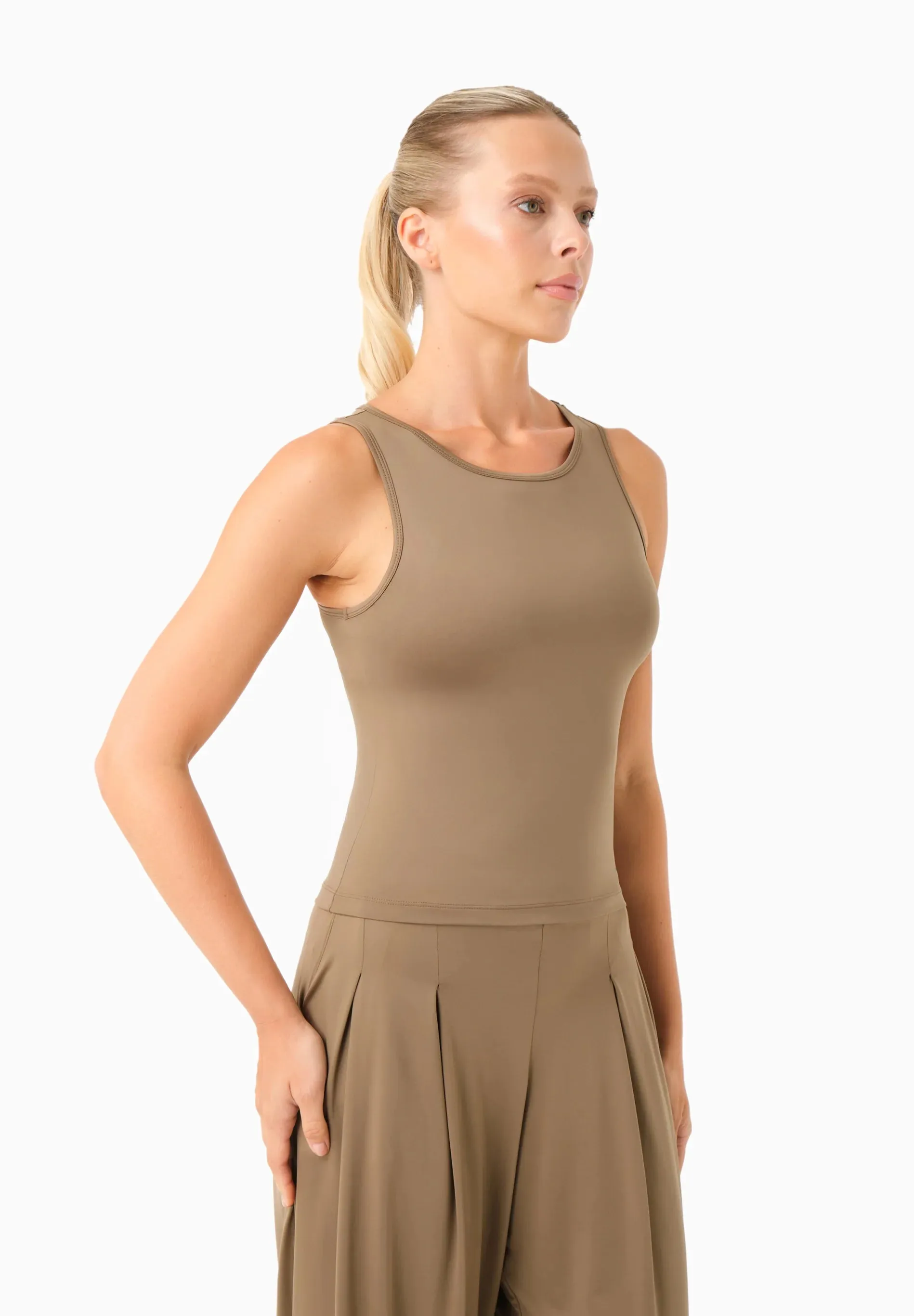 Annya Sporty Tank Top Gravel sold by Ivalo.com product image thumbnail 3