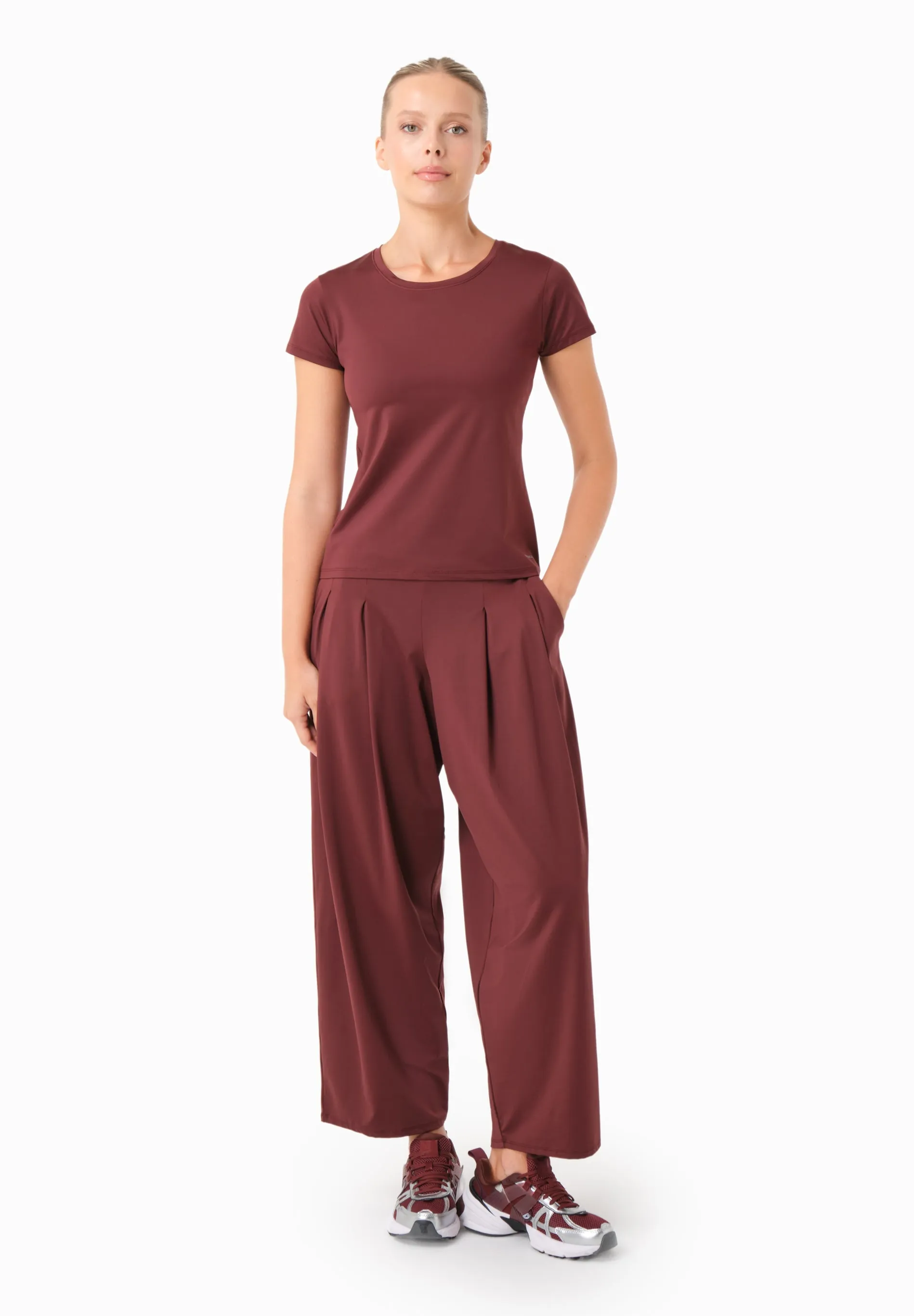 Tattum Sporty T-shirt Bordeaux sold by Ivalo.com product image thumbnail 2