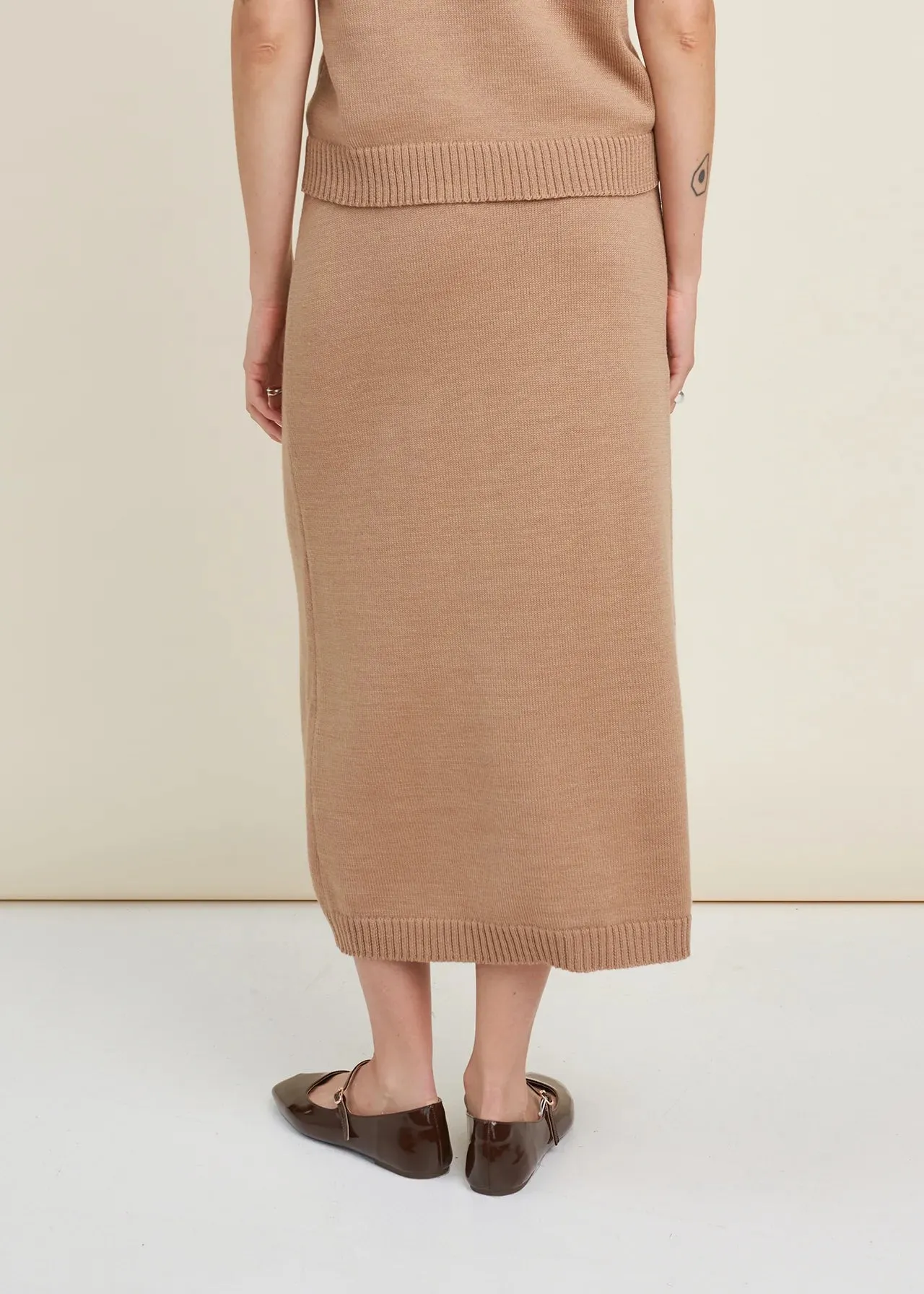 Knitted Merino Wool Skirt Camel sold by Ivalo.com product image thumbnail 3
