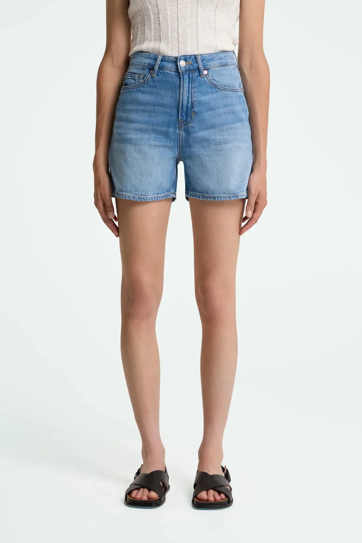 Liora Short Hopcete Electric Mid Denim Shorts sold by Ivalo.com product image thumbnail 4