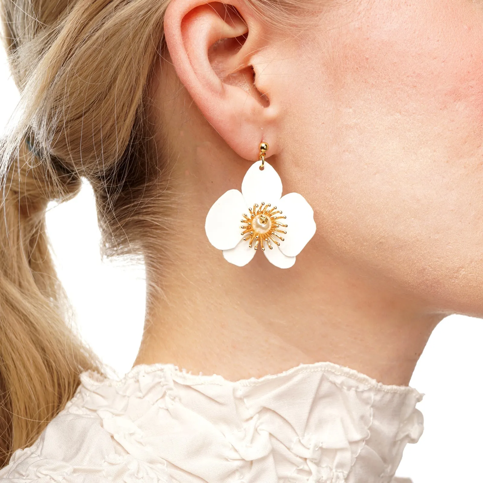 Butterfly Orchid Stud Earrings S White sold by Ivalo.com product image thumbnail 2
