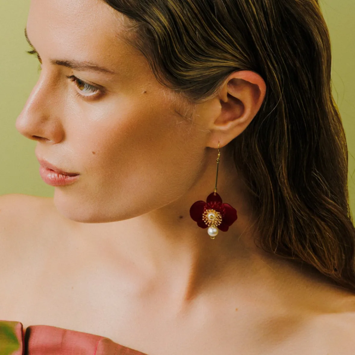 Butterfly Orchid Pearl Earrings Red sold by Ivalo.com product image thumbnail 2