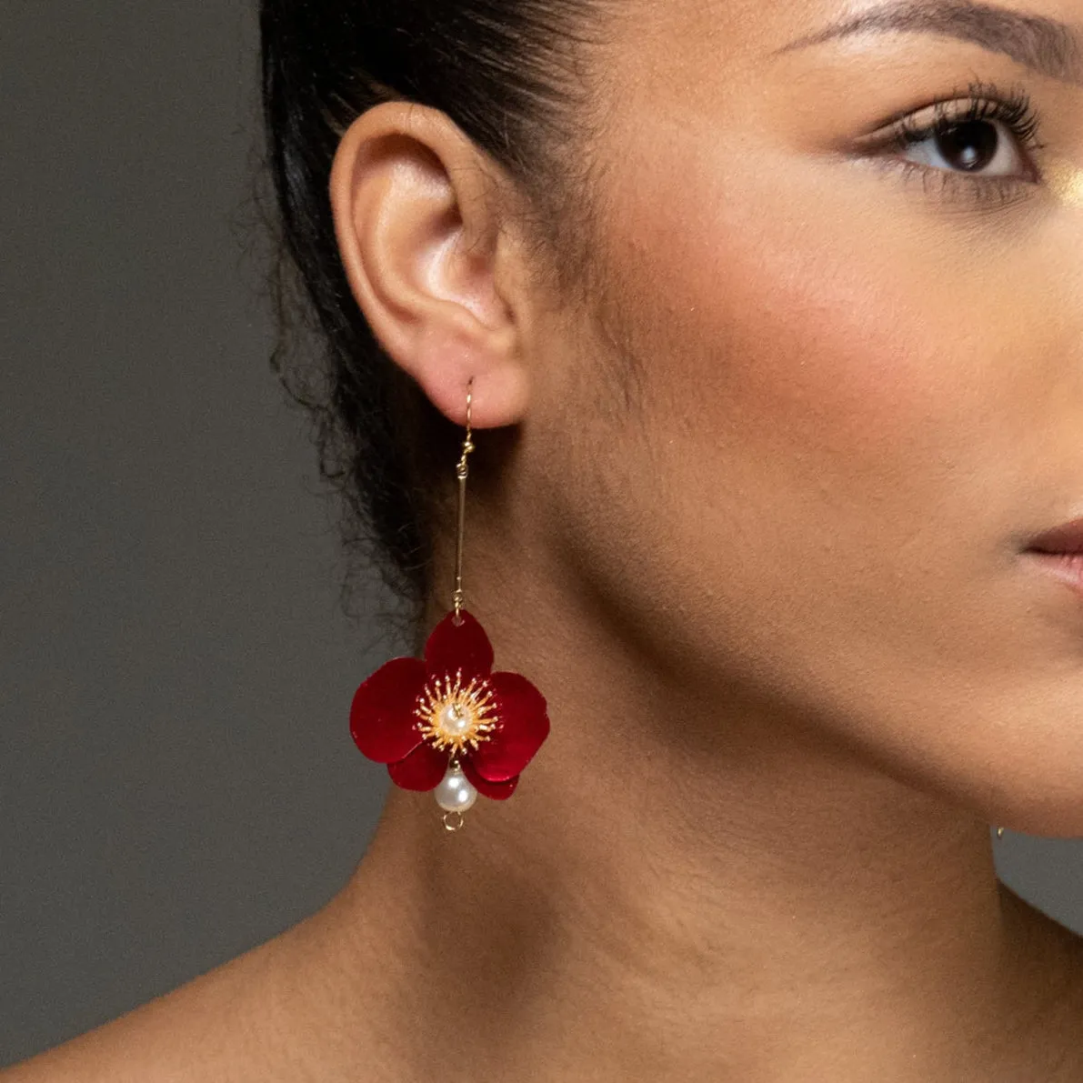 Butterfly Orchid Pearl Earrings Red sold by Ivalo.com product image thumbnail 3