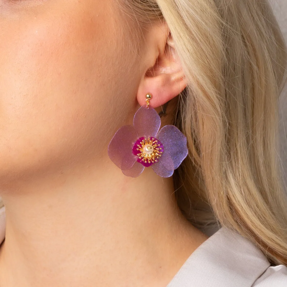 Butterfly Orchid Stud Earrings White sold by Ivalo.com product image thumbnail 2