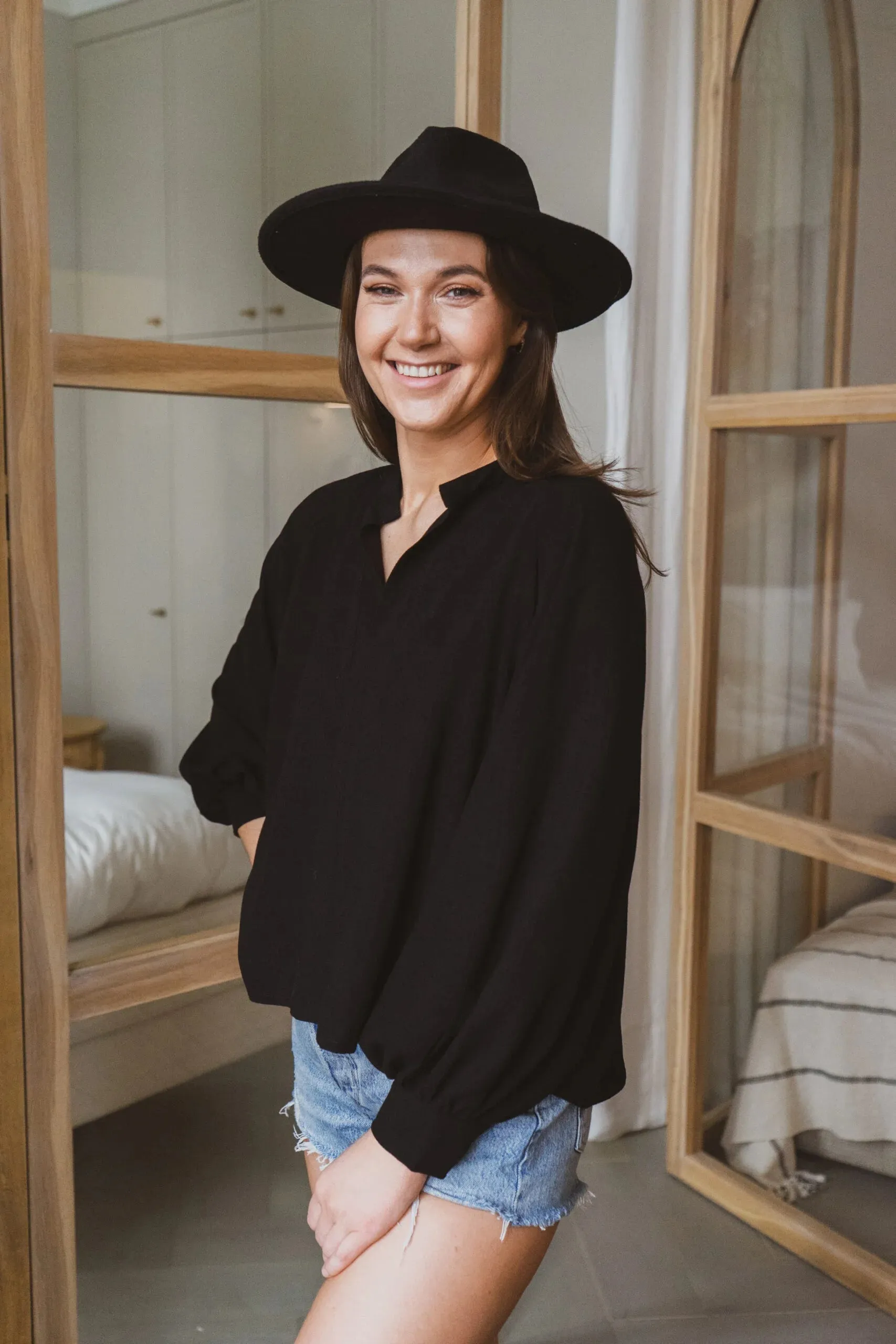 Rumi Blouse Black sold by Ivalo.com product image thumbnail 3