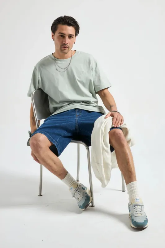 Essential T-Shirt Coastal Fog made by Ivalo.com