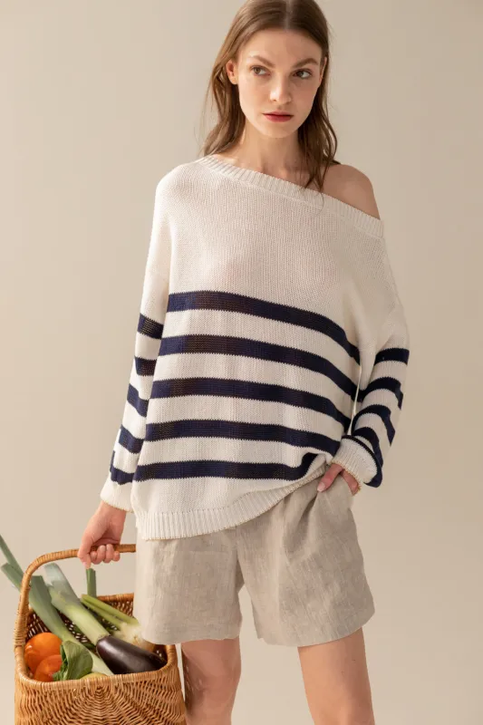 Linen Shorts Beige sold by Ivalo.com