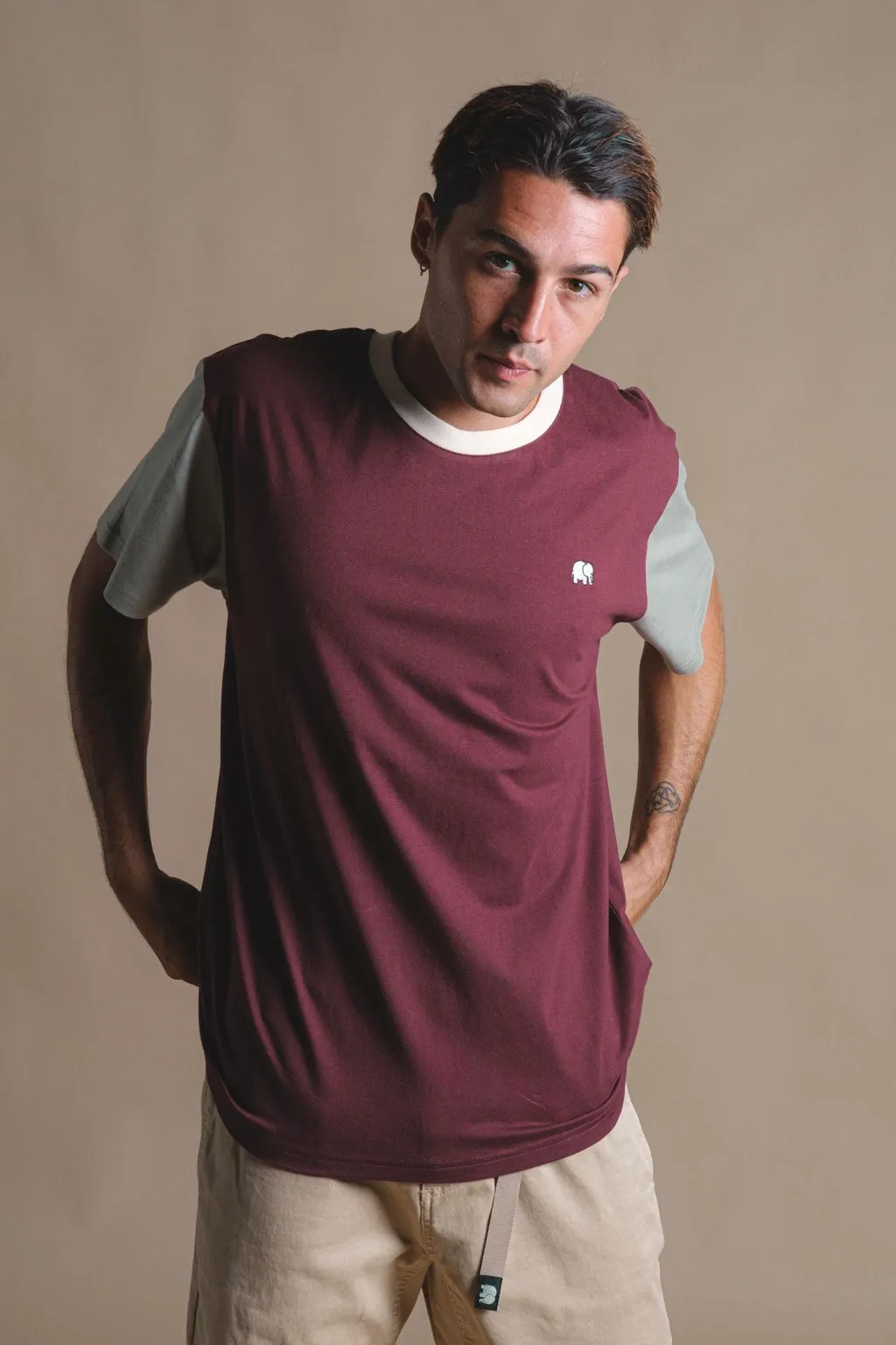 Color Block T-Shirt Nightfall Ruby sold by Ivalo.com product image thumbnail 2