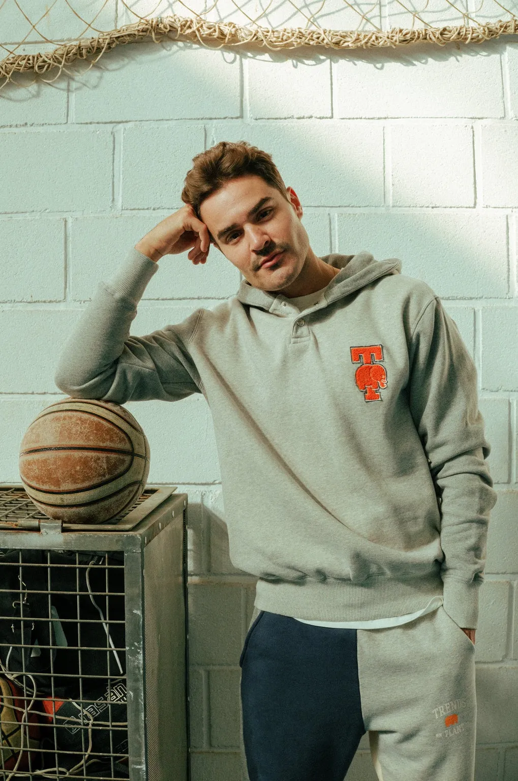 Omega College Button Up Hoodie Light Heather Grey sold by Ivalo.com product image thumbnail 2