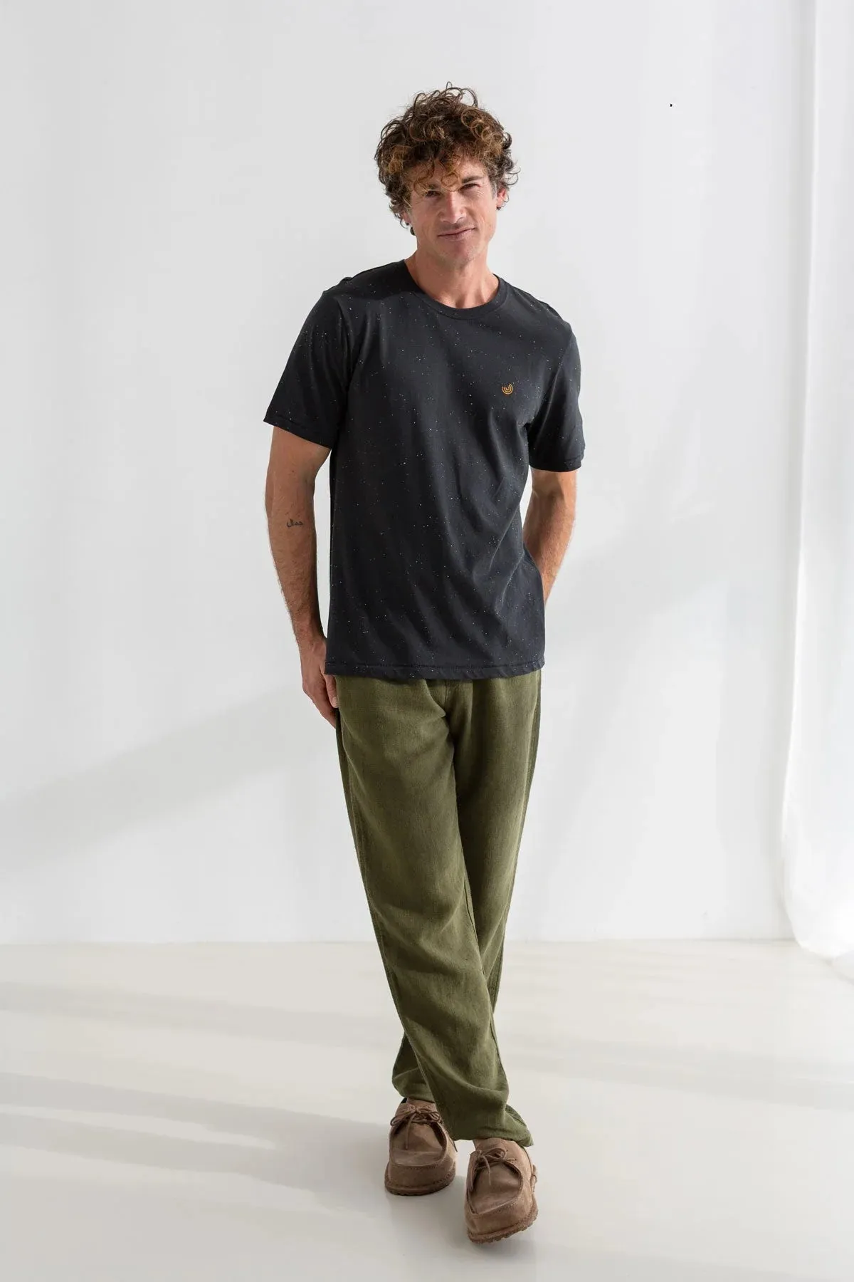 Qalito T-Shirt Dark Sand sold by Ivalo.com