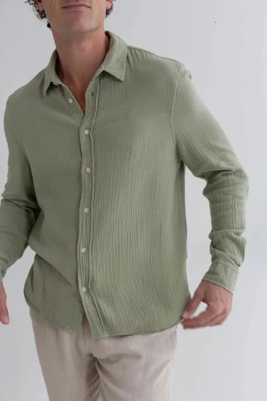 Unyee Button-up Shirt Light Green made by TWOTHIRDS