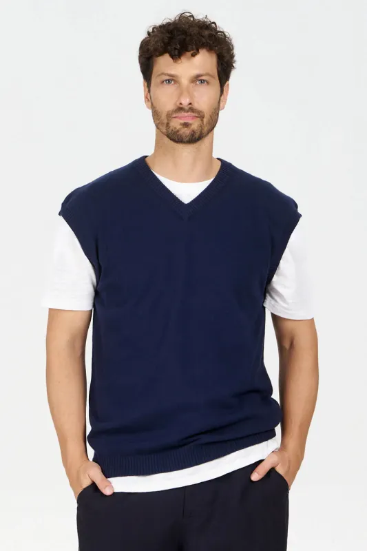 Aslo Vest Navy Blue made by Ivalo.com