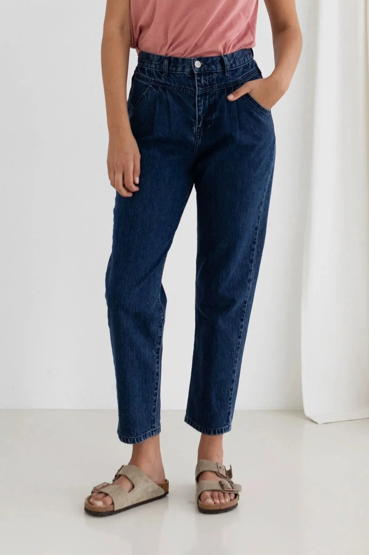 Kiritibati Jeans Medium Blue sold by Ivalo.com