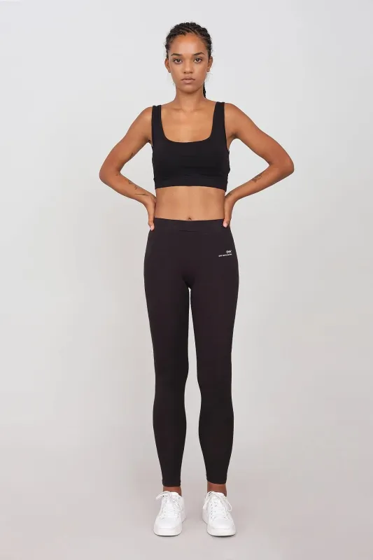 Leggings and Sports Top Set Black made by Ivalo.com