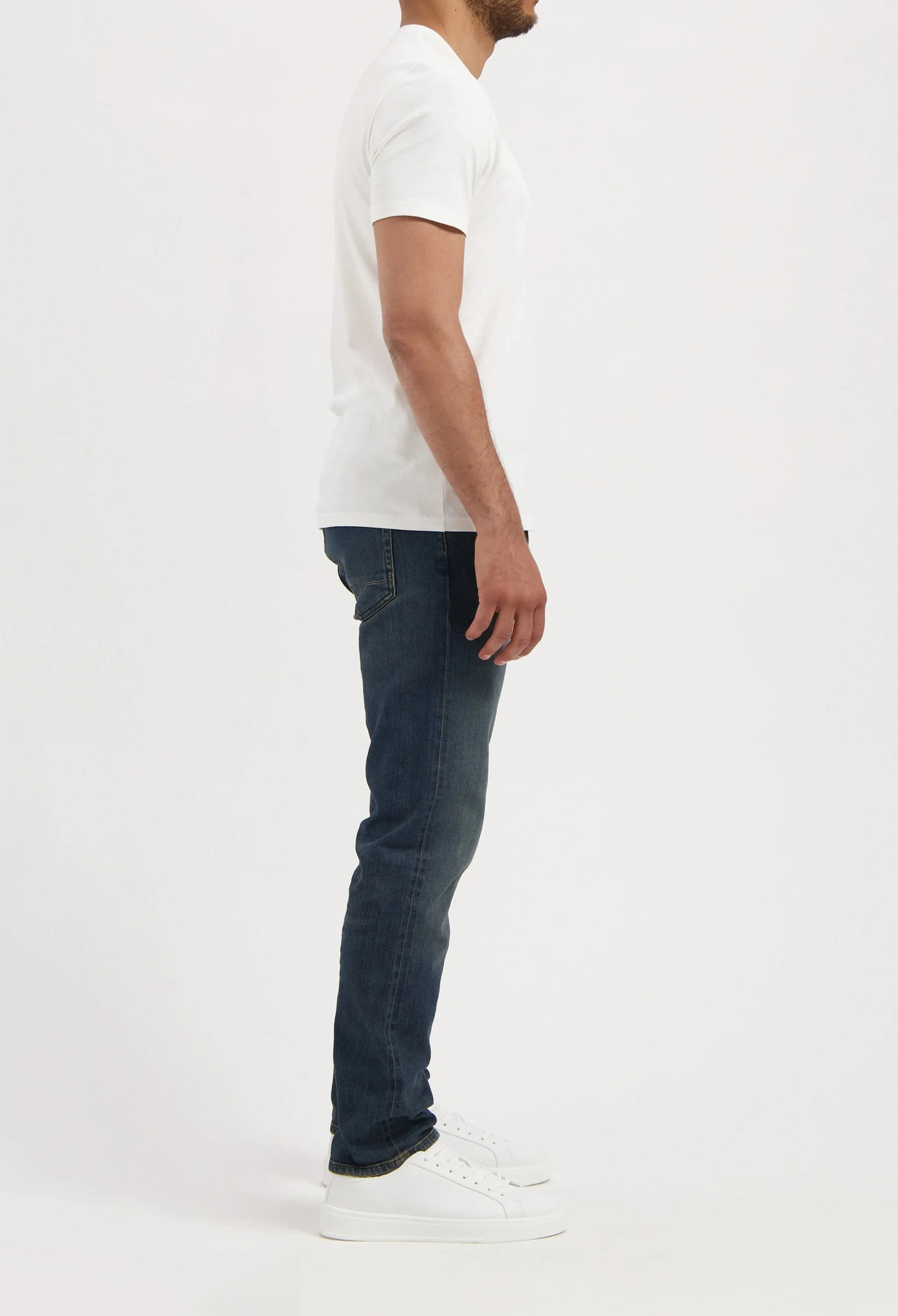Hank Mid Tapered Selvedge Jeans Earth Blue sold by Ivalo.com product image thumbnail 2