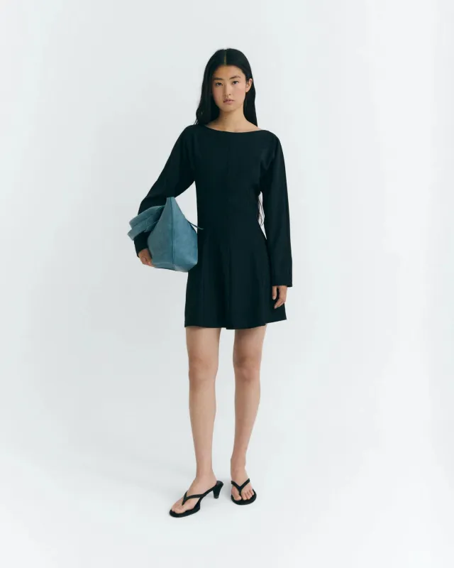 Arianne Short Fine-Knit Dress Black made by Ivalo.com