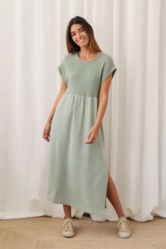 Simonszand Dress Desert Sage Green made by TWOTHIRDS