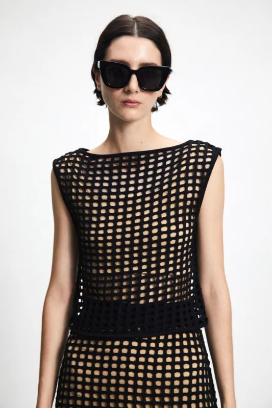 Nantan Top Black sold by Ivalo.com