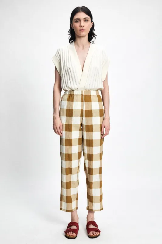 Chimbora Pants Checkered Brown sold by Ivalo.com