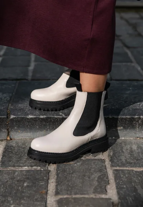 White Chelsea Boots sold by Ivalo.com product image thumbnail 2