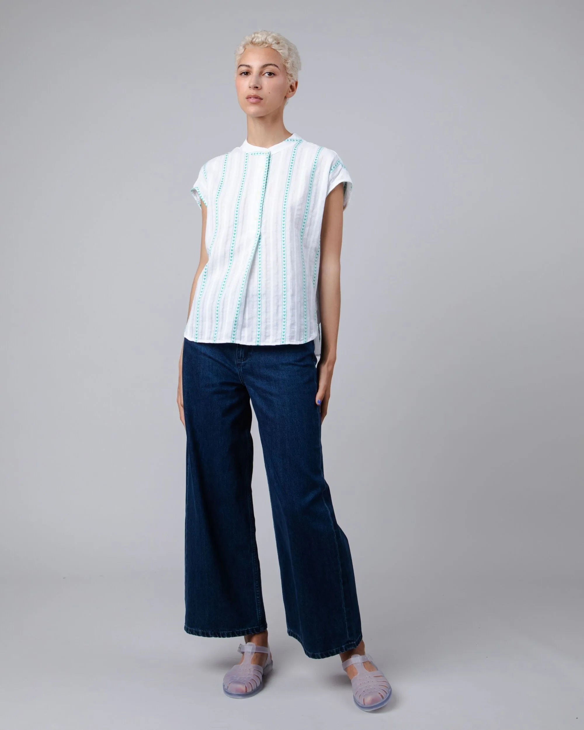 Heart Mao Blouse White sold by Ivalo.com product image thumbnail 5