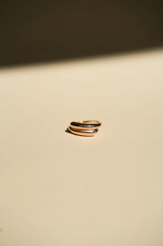 Duo Ring Gold sold by Ivalo.com