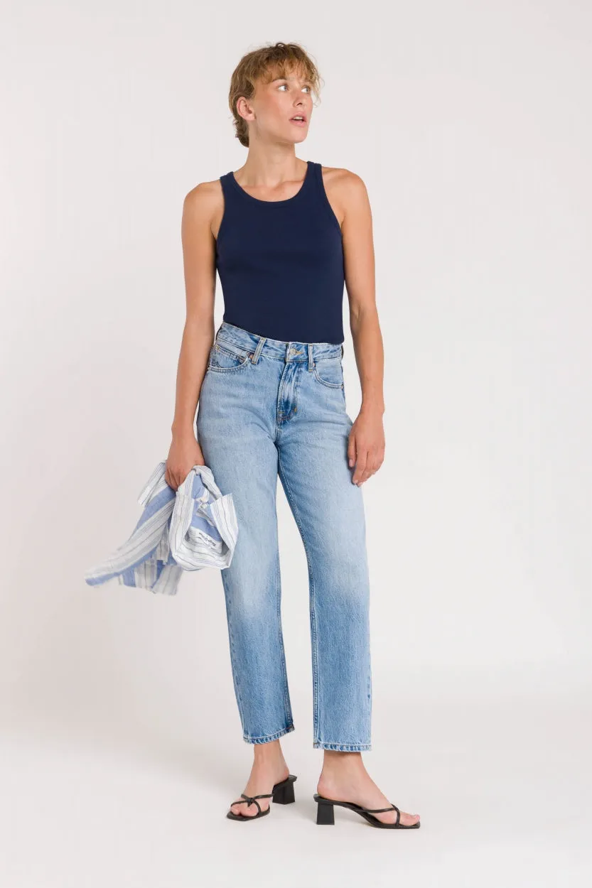 Caroline Cropped Jeans Blue Reef Super Light sold by Ivalo.com