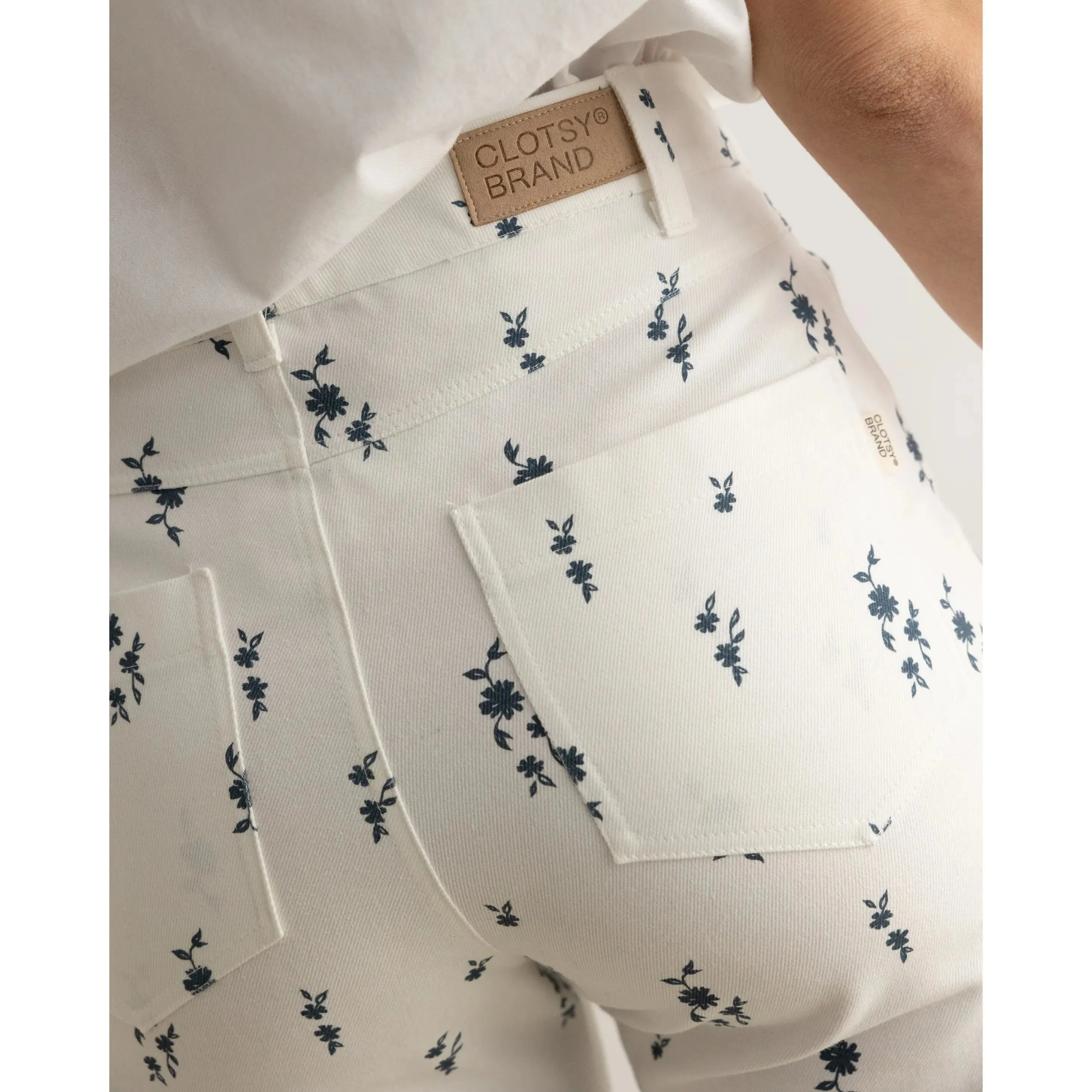 Mondragó Trousers Floral White sold by Ivalo.com product image thumbnail 3