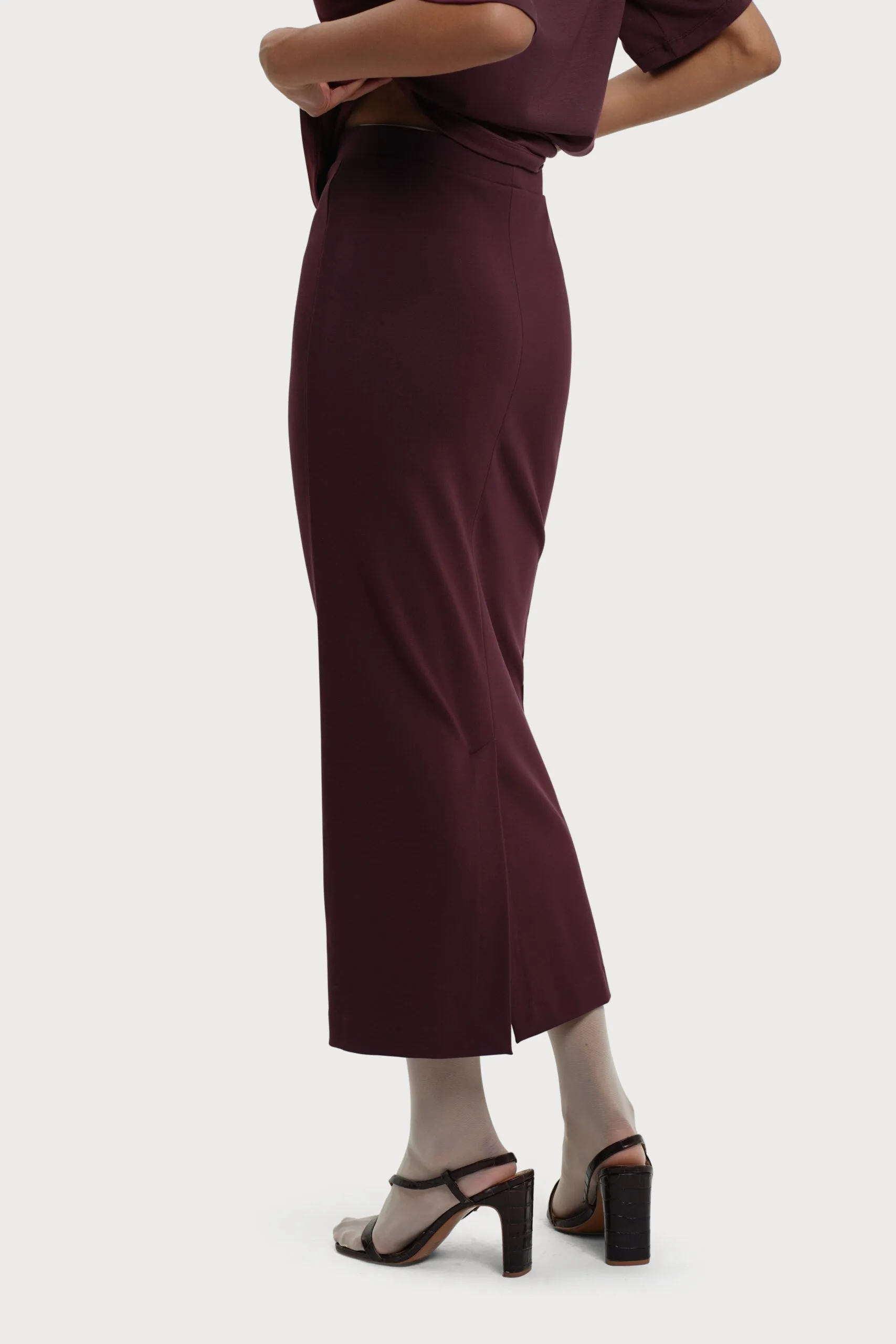 Lala Skirt Wine Red sold by Ivalo.com product image thumbnail 3