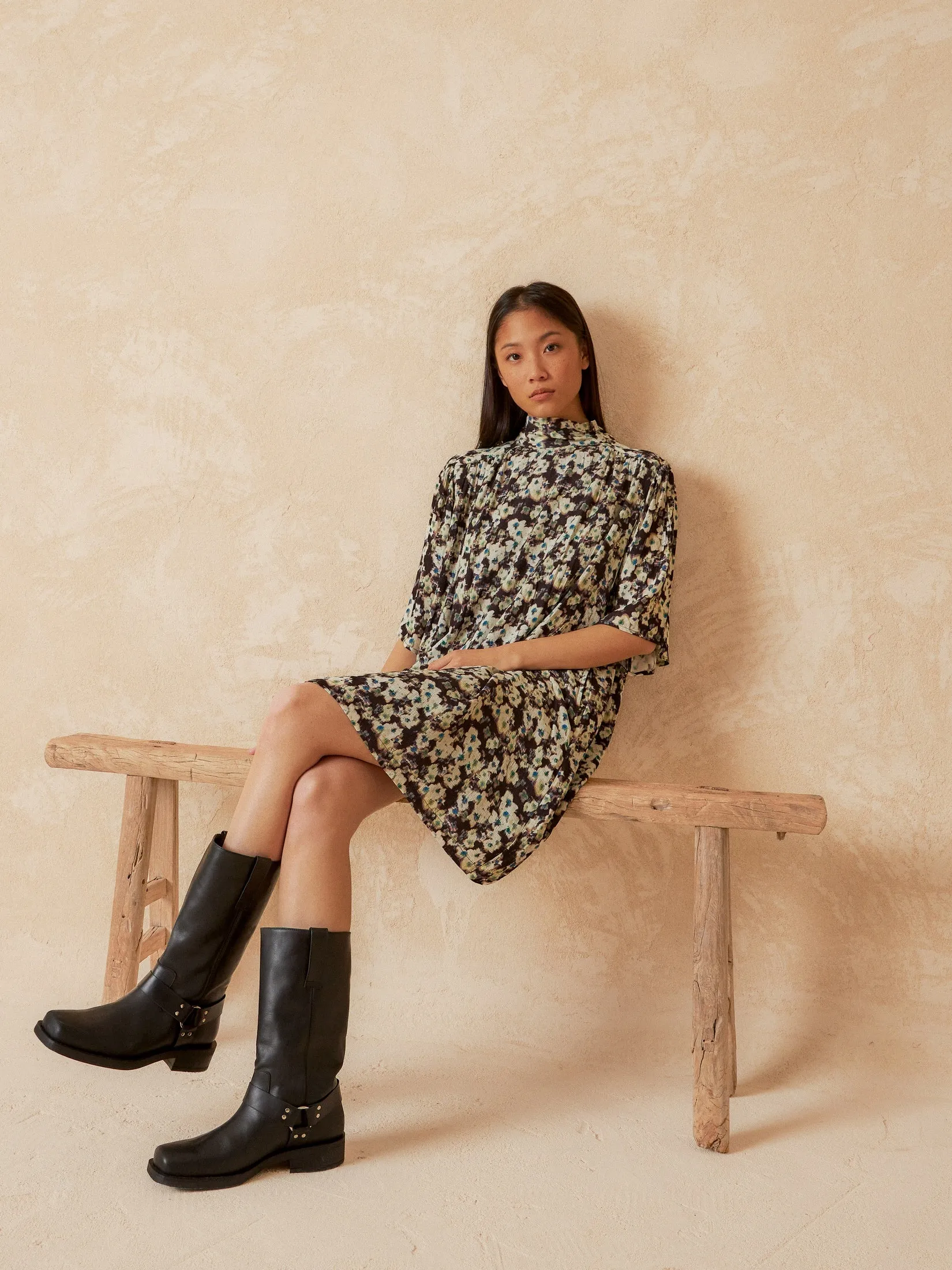 Flowy Short Dress Black sold by Ivalo.com product image thumbnail 3