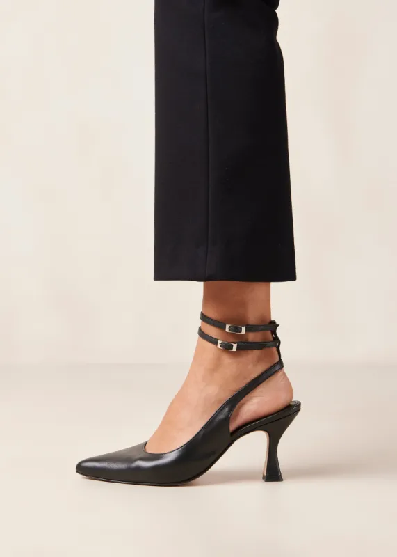 Louise Leather Pumps Black sold by Ivalo.com