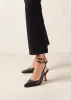 Louise Leather Pumps Black sold by Ivalo.com